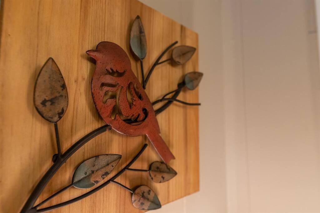The Cardinal Nest A Cozy Cottage On Main St Saint Charles Luaran gambar